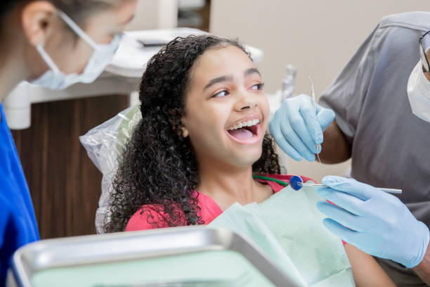 Best Emergency Tooth Extraction in Roseville, MI